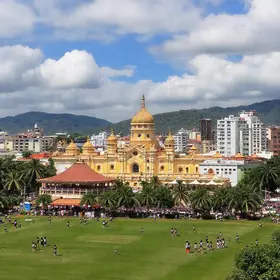 Onde Ficar Perto do Carneirão Durante Grandes Eventos